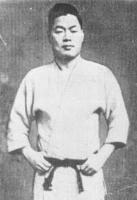 kawaishi Mikonosuke Kawaishi: Judo Teacher in Europe 